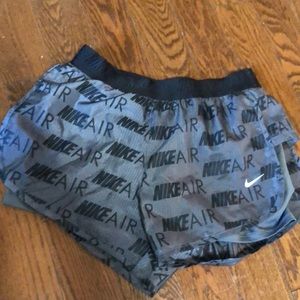 Nike Air running short